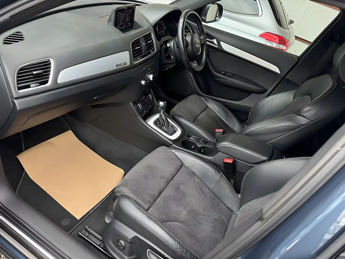 Used 2016 Audi Q3 S Line Plus Blue - Interior and Exterior details 10