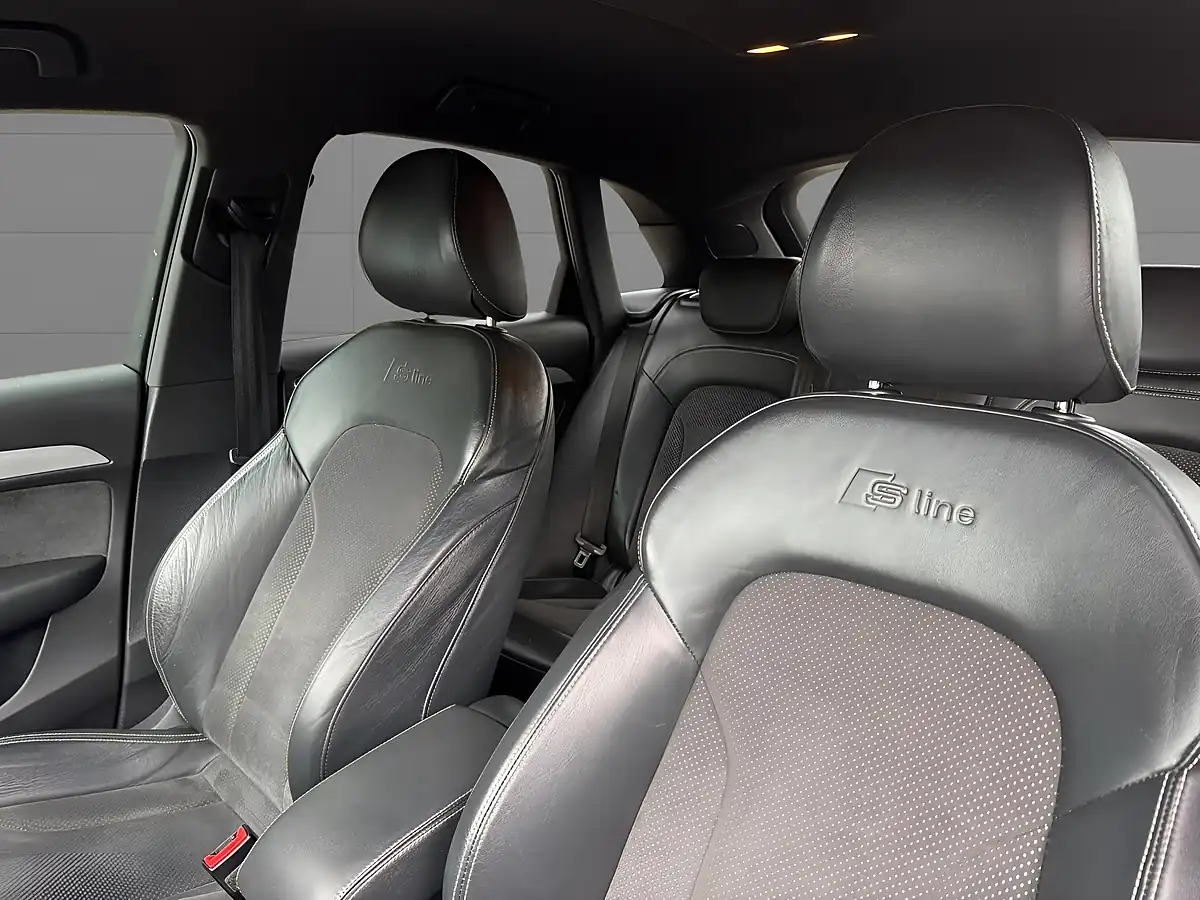 Used 2016 Audi Q3 S Line Plus Blue - Interior and Exterior details 12