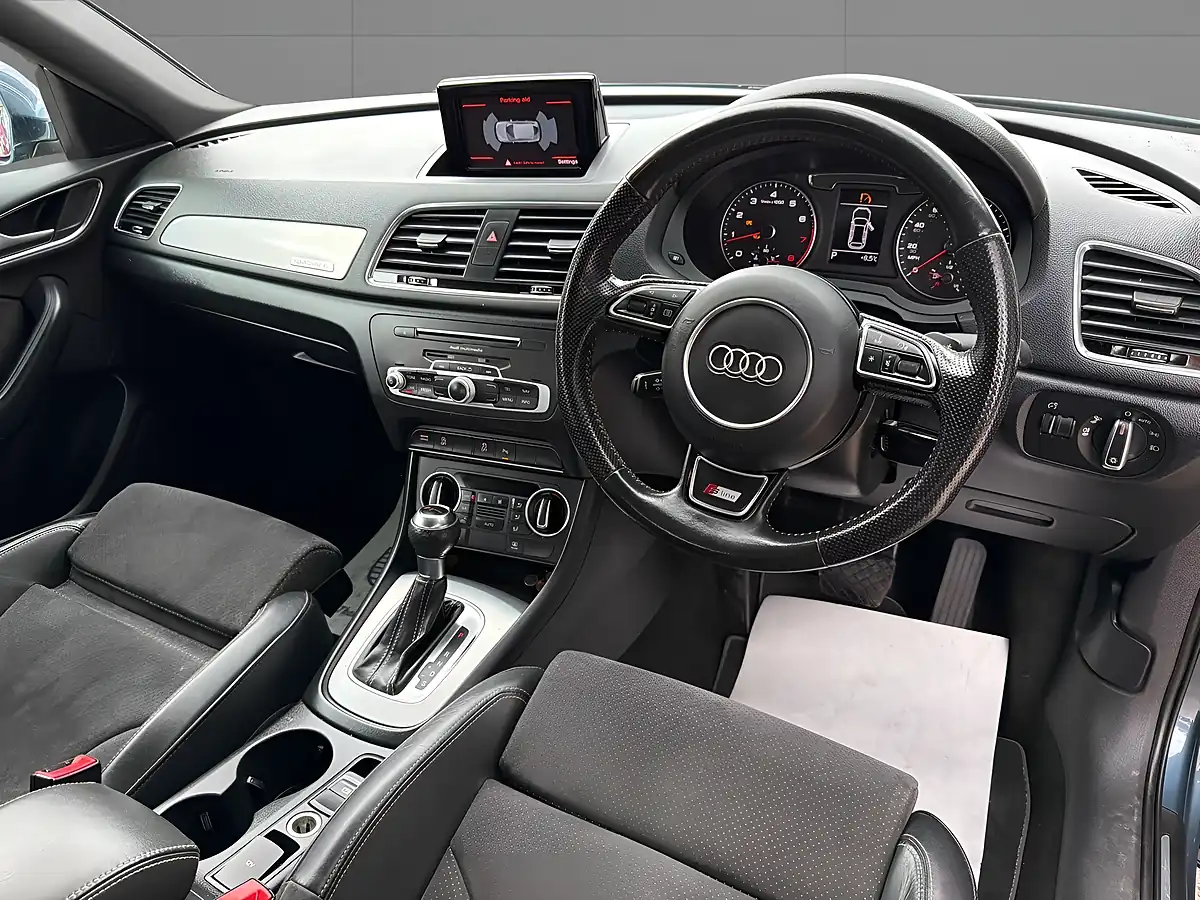 Used 2016 Audi Q3 S Line Plus Blue - Interior and Exterior details 9