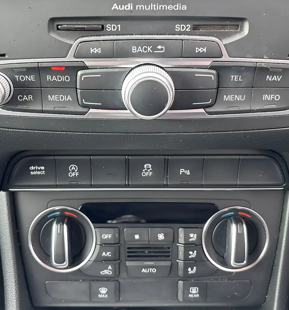 Used 2016 Audi Q3 S Line Plus Grey - Interior and Exterior details 16