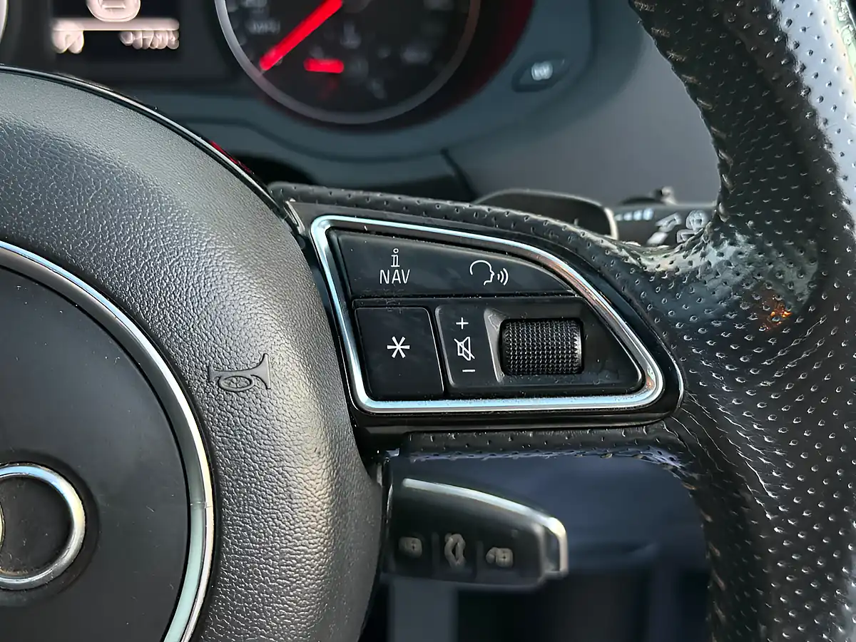 Used 2016 Audi Q3 S Line Plus Grey - Interior and Exterior details 19
