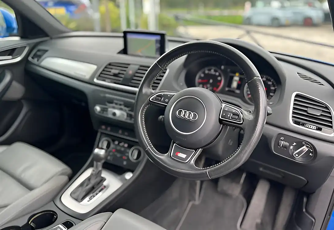Used 2016 Audi Q3 S Line Plus Sprint Blue Pearl - Interior and Exterior details 12