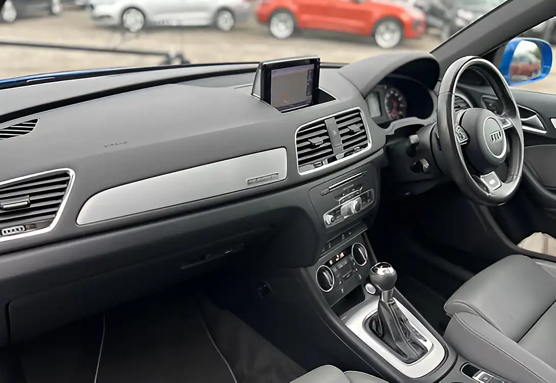 Used 2016 Audi Q3 S Line Plus Sprint Blue Pearl - Interior and Exterior details 15