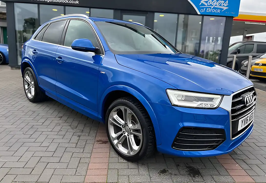 Used 2016 Audi Q3 S Line Plus Sprint Blue Pearl - Interior and Exterior details 4