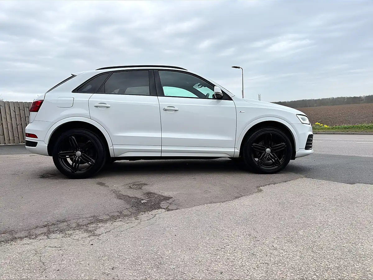 Used 2016 Audi Q3 S Line Plus White - Interior and Exterior details 10