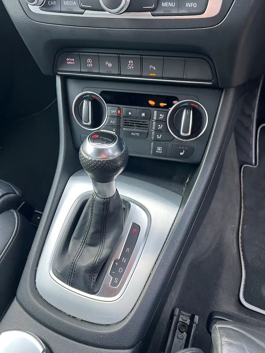 Used 2016 Audi Q3 S Line Plus White - Interior and Exterior details 20