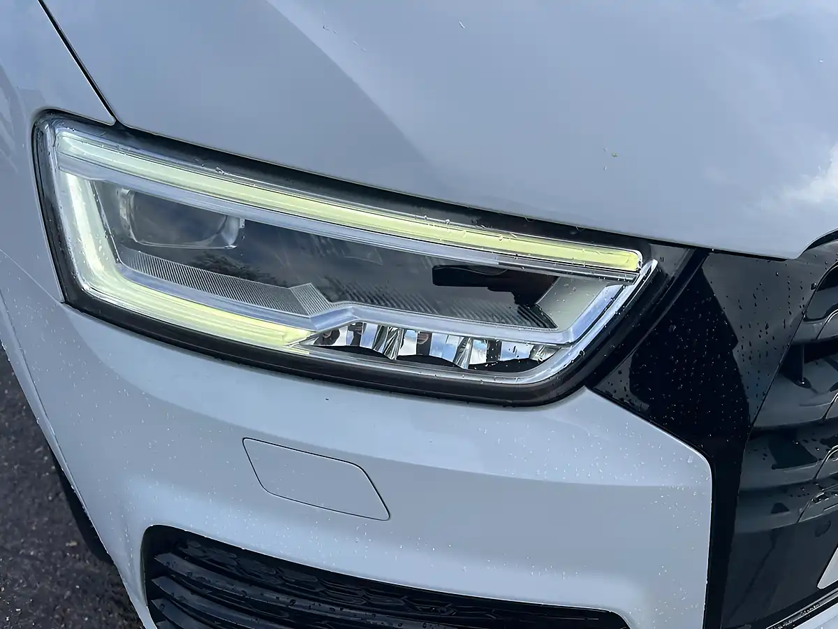 Used 2016 Audi Q3 S Line Plus White - Interior and Exterior details 9