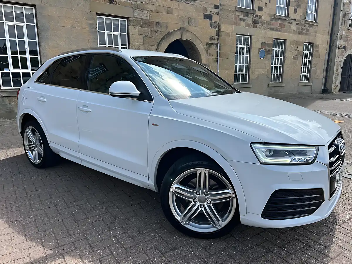 Used 2016 Audi Q3 S Line Plus White - Front View