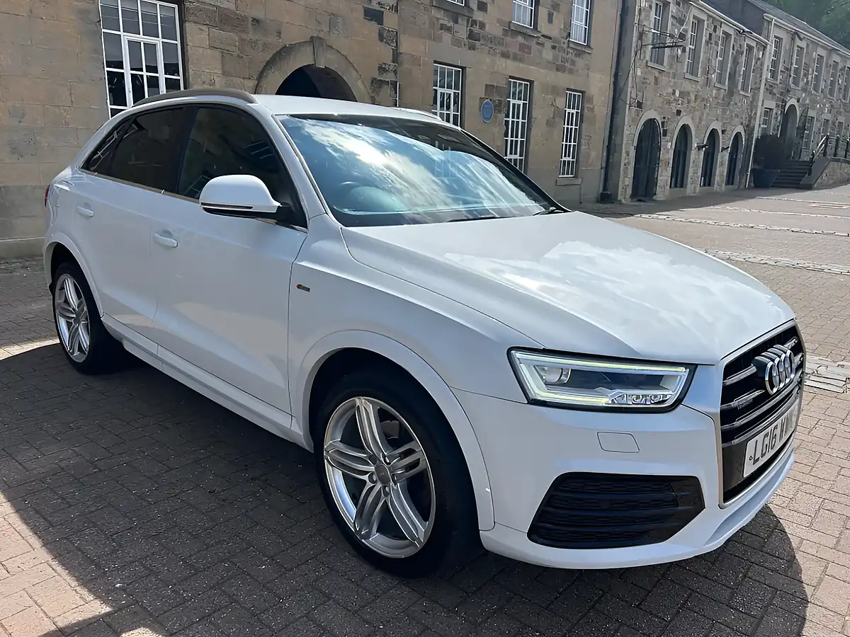 Used 2016 Audi Q3 S Line Plus White - Interior and Exterior details 4