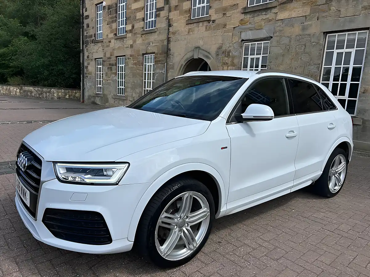 Used 2016 Audi Q3 S Line Plus White - Interior and Exterior details 5