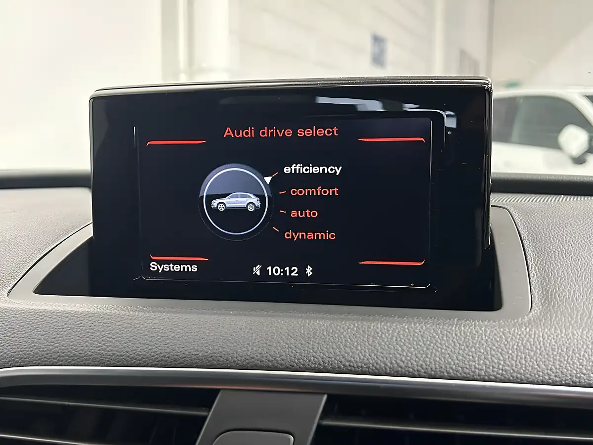 Used 2016 Audi Q3 S Line Plus White - Interior and Exterior details 14