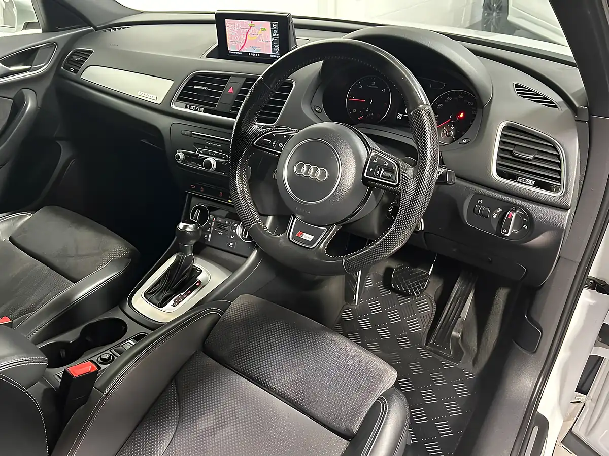 Used 2016 Audi Q3 S Line Plus White - Interior and Exterior details 5