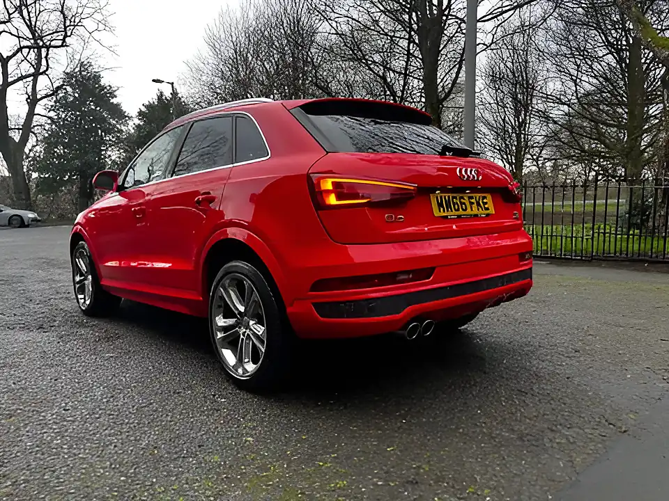 Used 2016 Audi Q3 S Line+ Red - Interior and Exterior details 3