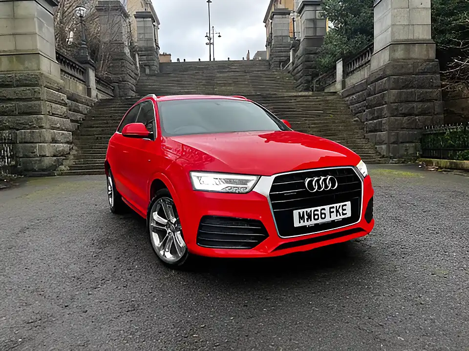 Used 2016 Audi Q3 S Line+ Red - Interior and Exterior details 5