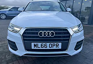 Used 2016 Audi Q3 Se White - Interior and Exterior details 5