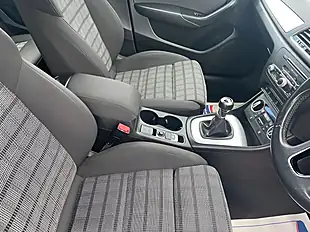 Used 2016 Audi Q3 Se White - Interior and Exterior details 12