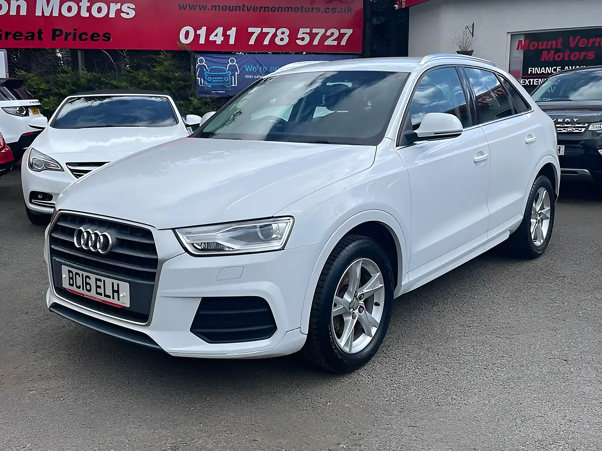 Used 2016 Audi Q3 Se White - Interior and Exterior details 4