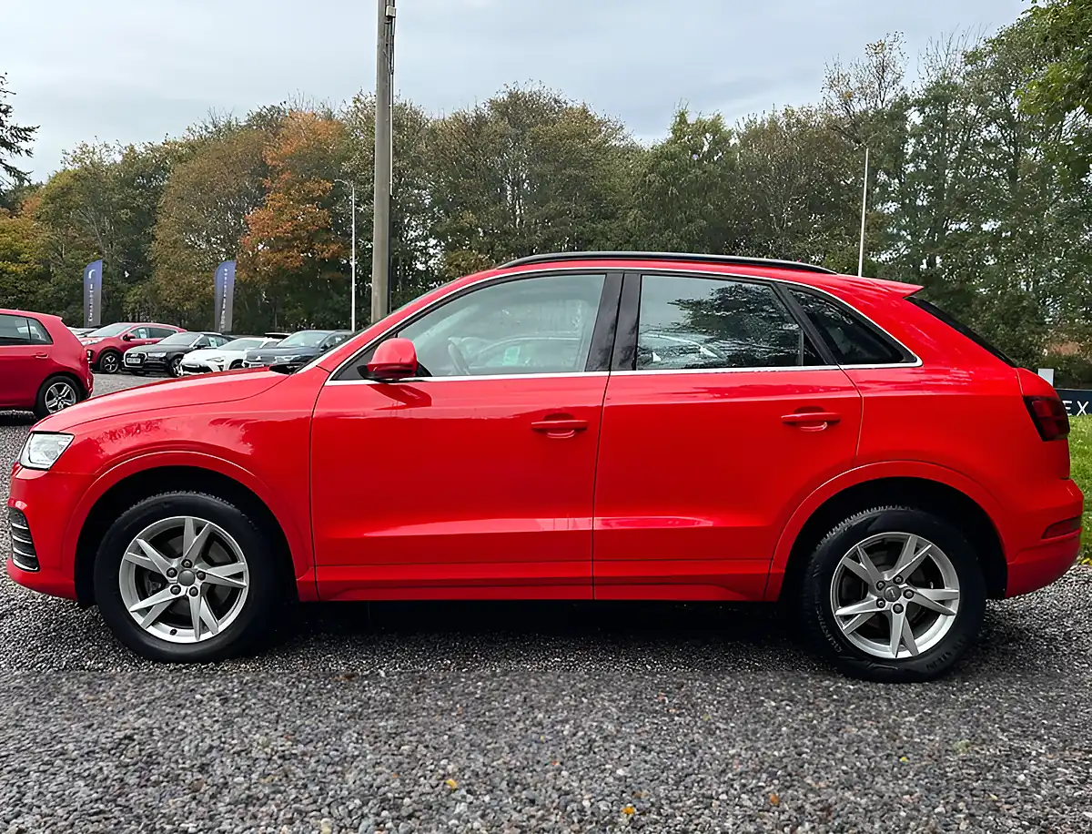 Used 2016 Audi Q3 Sport Misano Red - Interior and Exterior details 6