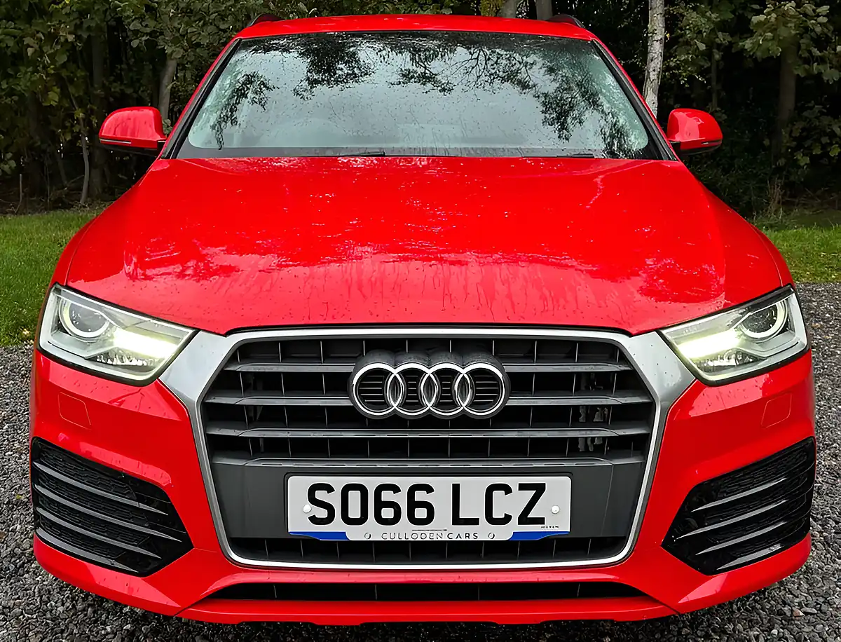 Used 2016 Audi Q3 Sport Misano Red - Interior and Exterior details 8