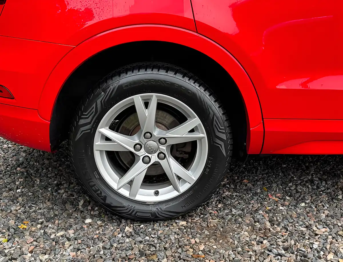 Used 2016 Audi Q3 Sport Misano Red - Interior and Exterior details 9