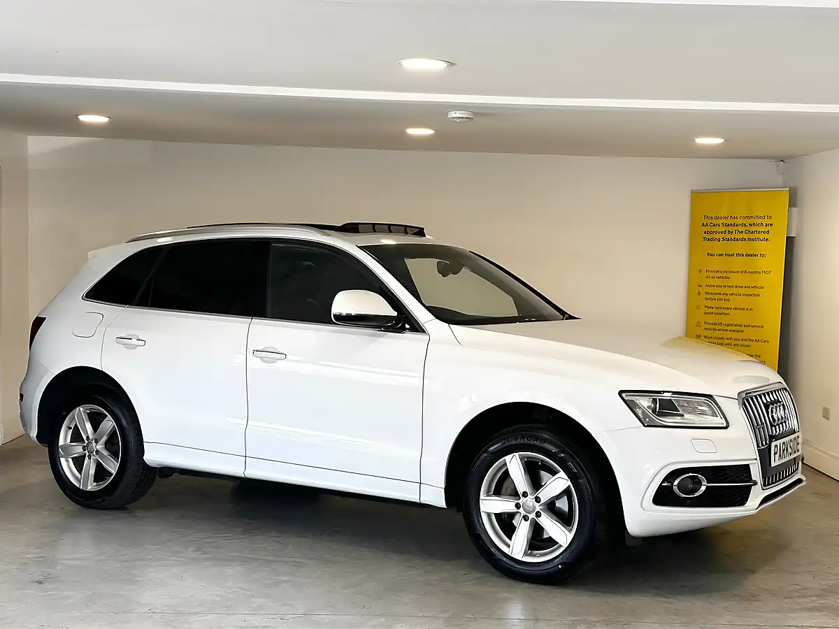 Used 2016 Audi Q5 S Line Glacier White - Interior and Exterior details 9