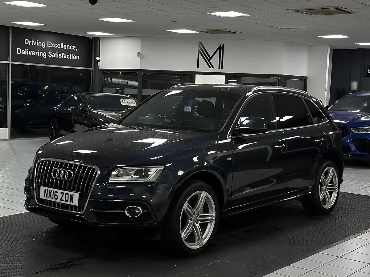 Used 2016 Audi Q5 S Line Plus Blue - Interior and Exterior details 5