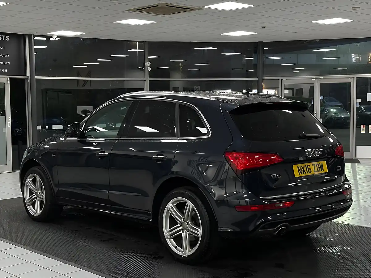Used 2016 Audi Q5 S Line Plus Blue - Interior and Exterior details 8