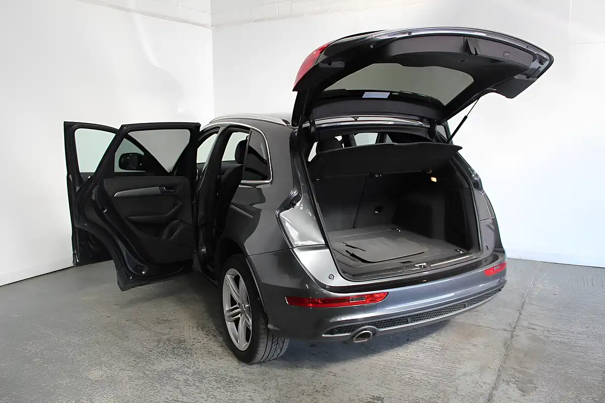 Used 2016 Audi Q5 S Line Plus Grey - Interior and Exterior details 11