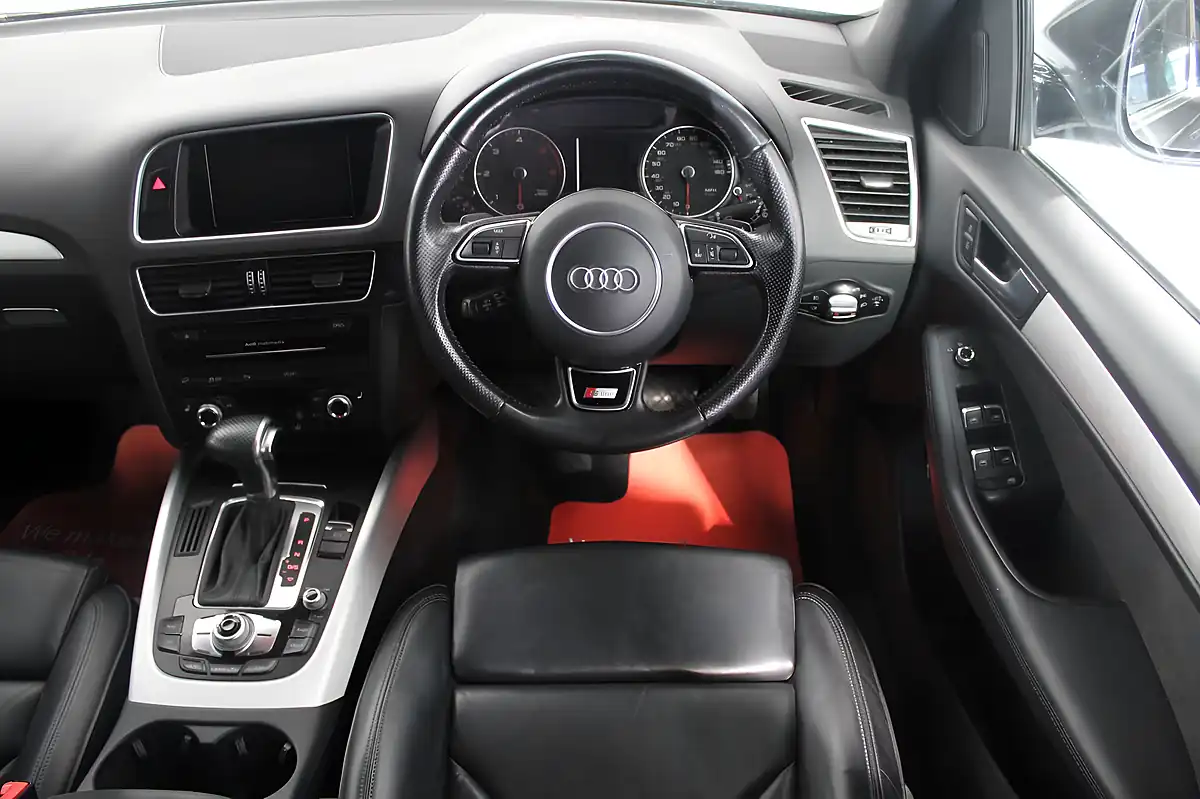 Used 2016 Audi Q5 S Line Plus Grey - Interior and Exterior details 16