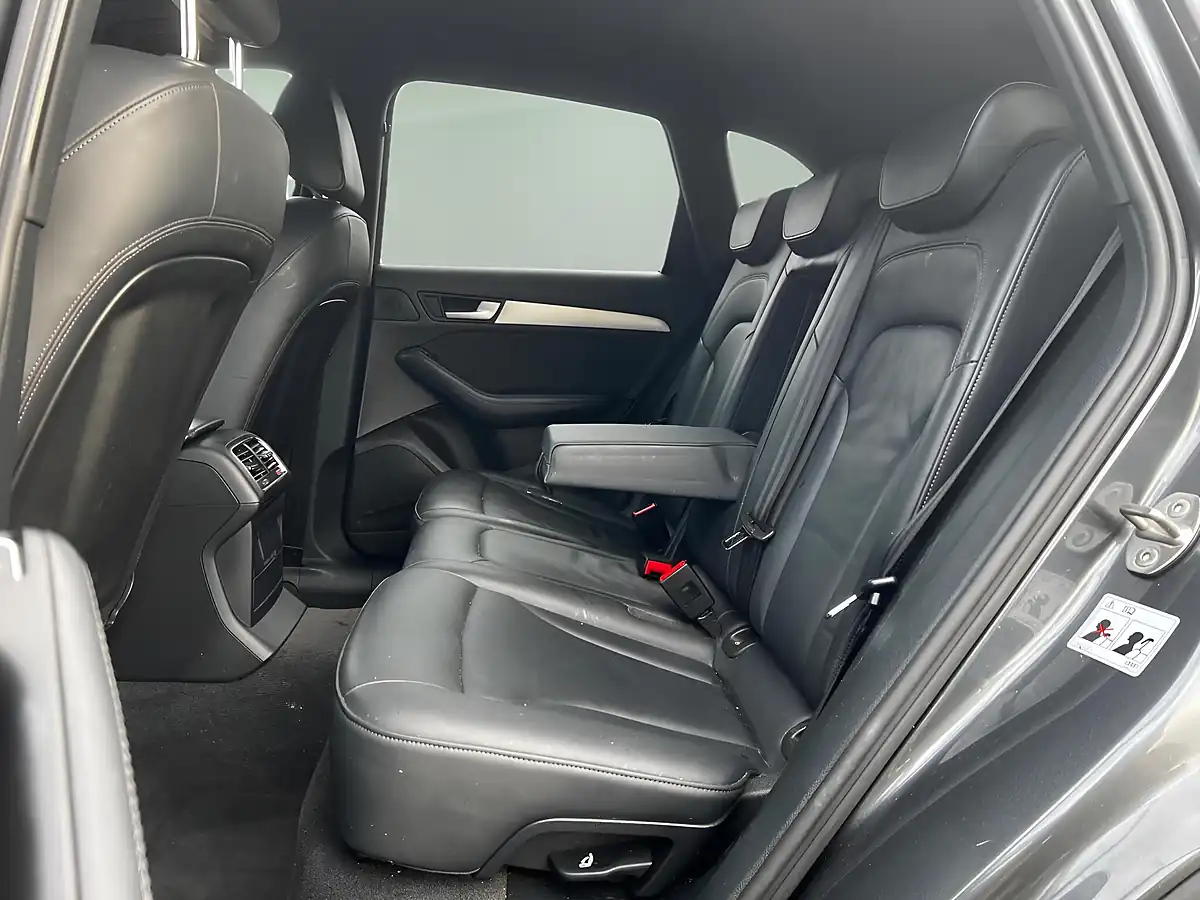 Used 2016 Audi Q5 S Line Plus Grey - Interior and Exterior details 14