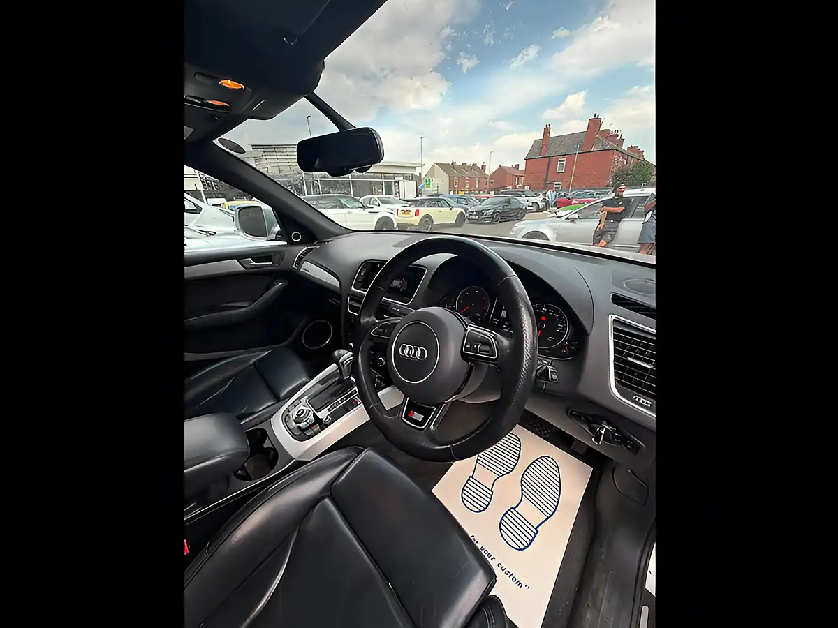 Used 2016 Audi Q5 S Line Plus Silver - Interior and Exterior details 14