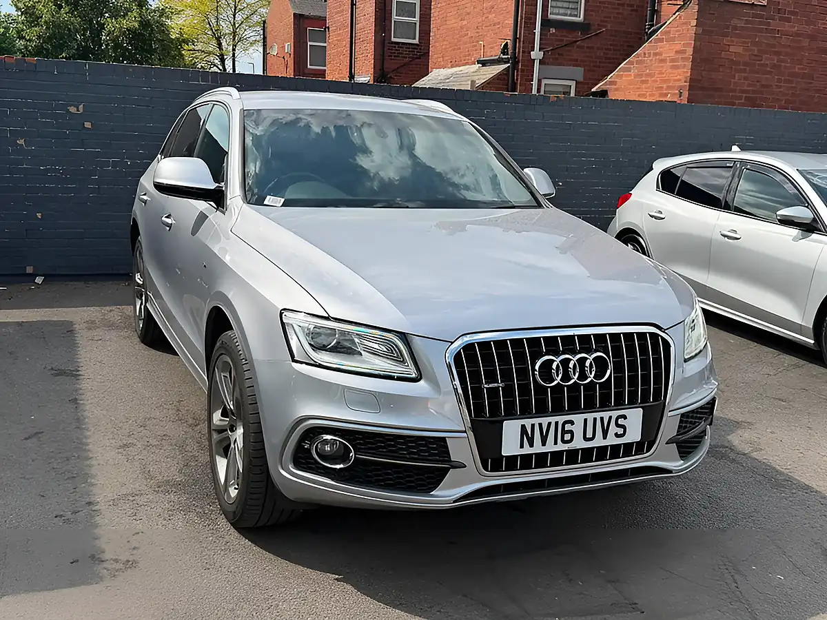 Used 2016 Audi Q5 S Line Plus Silver - Interior and Exterior details 3