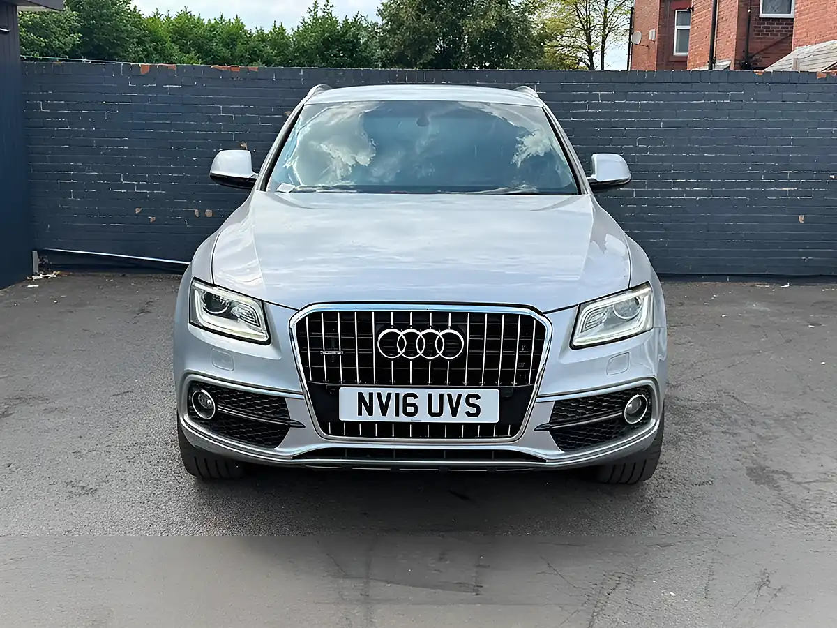 Used 2016 Audi Q5 S Line Plus Silver - Interior and Exterior details 4