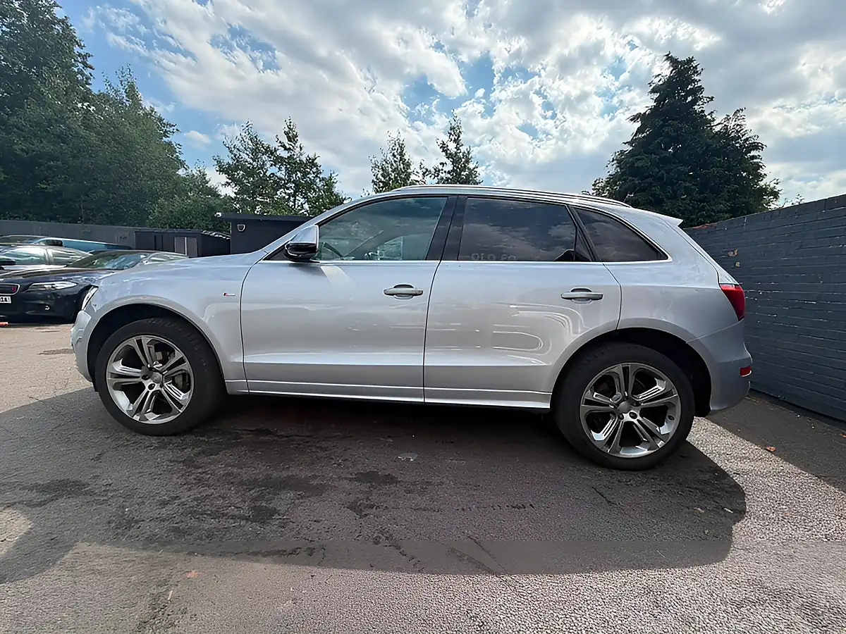 Used 2016 Audi Q5 S Line Plus Silver - Interior and Exterior details 6