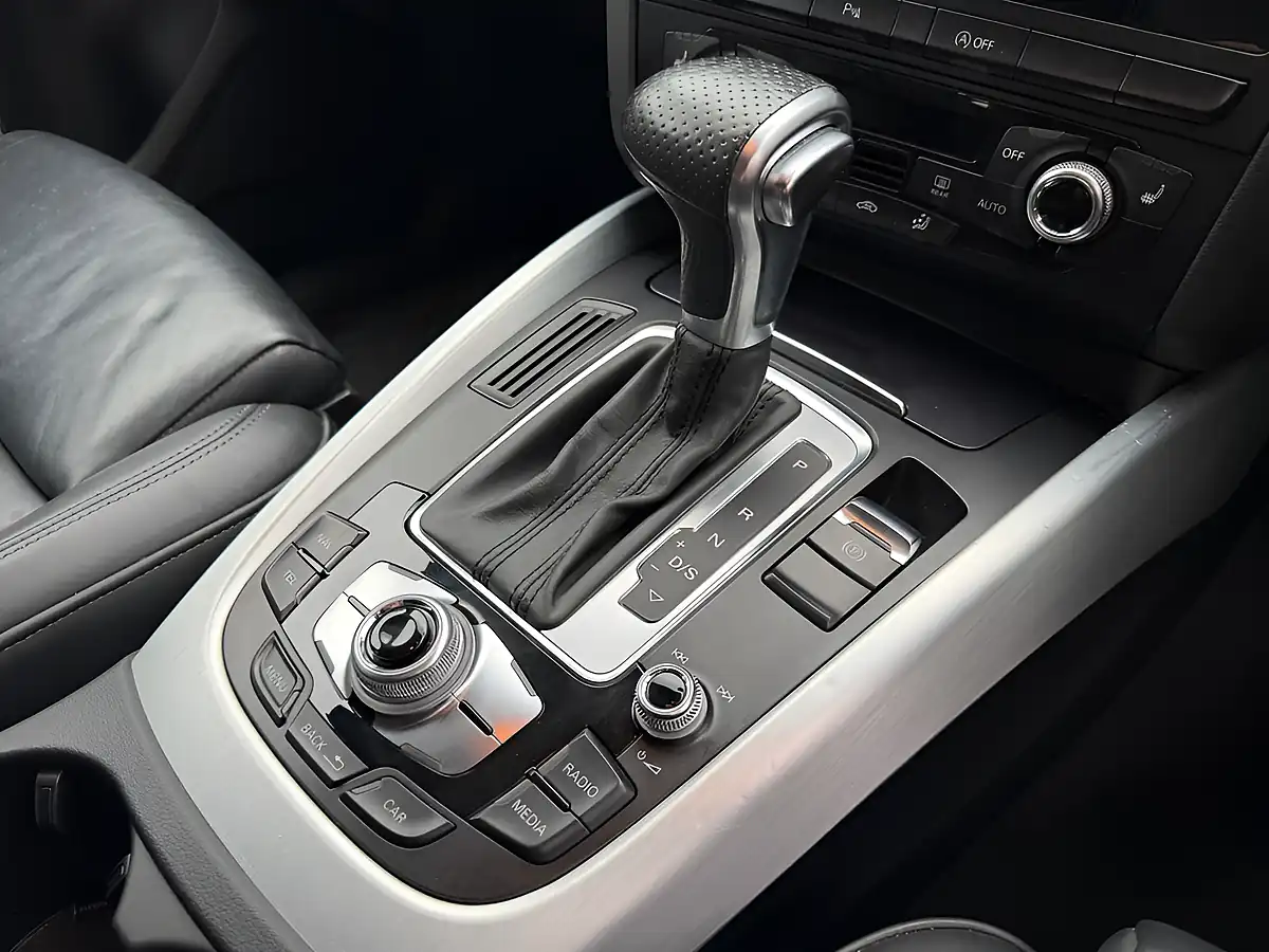 Used 2016 Audi Q5 S Line Plus Silver - Interior and Exterior details 17