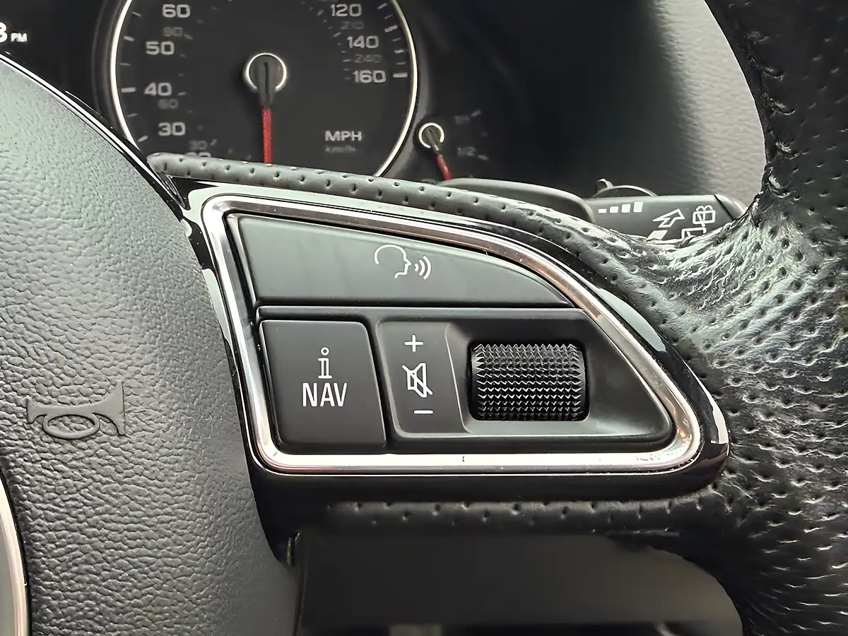 Used 2016 Audi Q5 S Line Plus Silver - Interior and Exterior details 19
