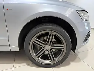 Used 2016 Audi Q5 S Line Plus Silver - Interior and Exterior details 10