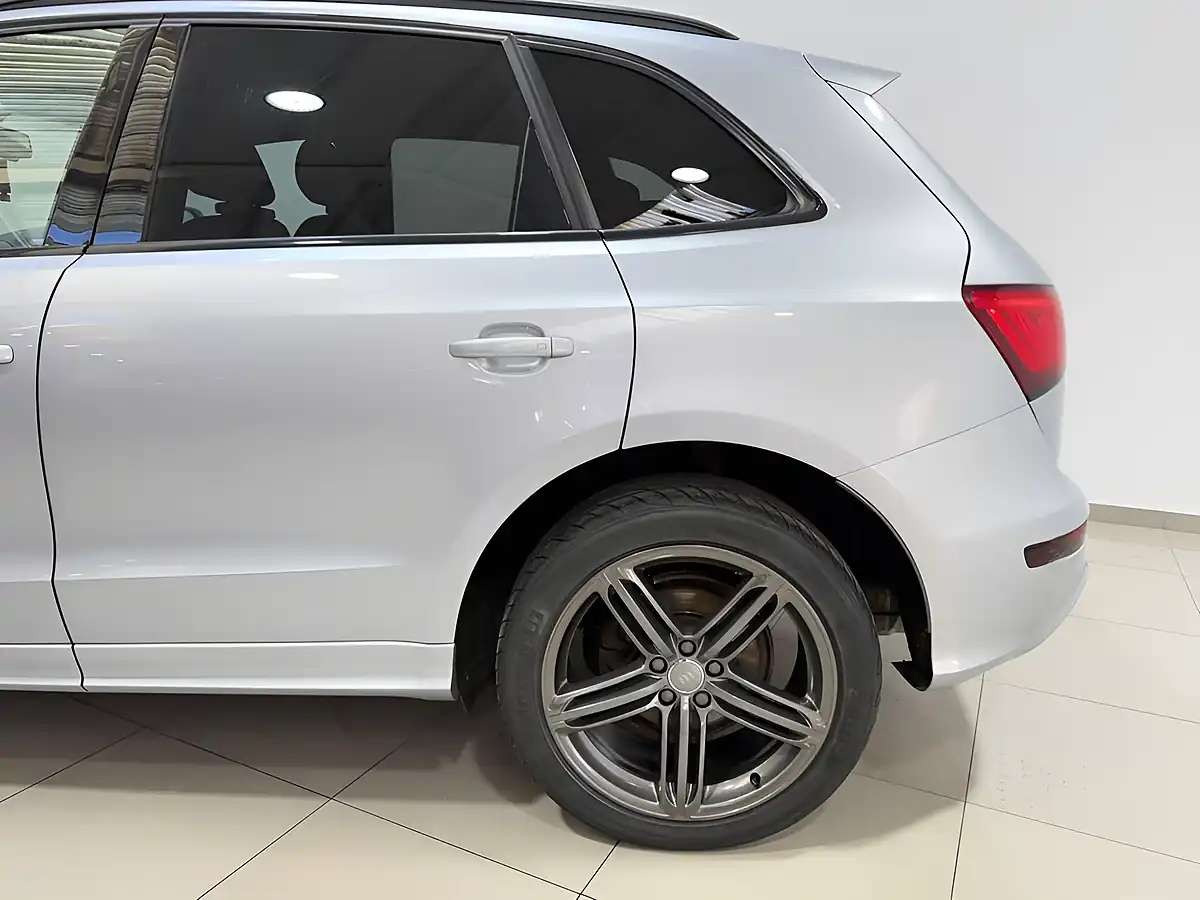 Used 2016 Audi Q5 S Line Plus Silver - Interior and Exterior details 7