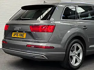 Used 2016 Audi Q7 Grey - Interior and Exterior details 13
