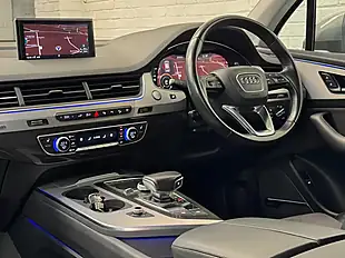 Used 2016 Audi Q7 Grey - Interior and Exterior details 4