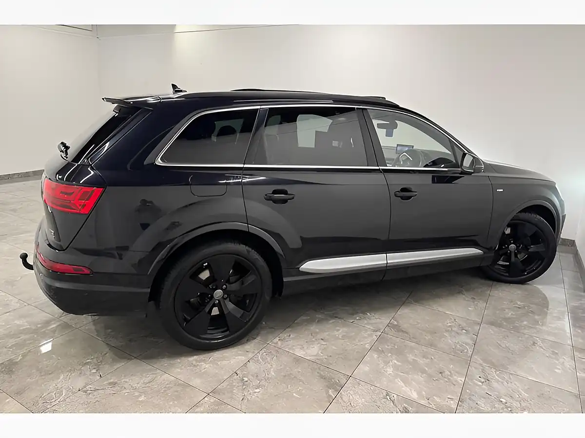 Used 2016 Audi Q7 S Line Black - Interior and Exterior details 8