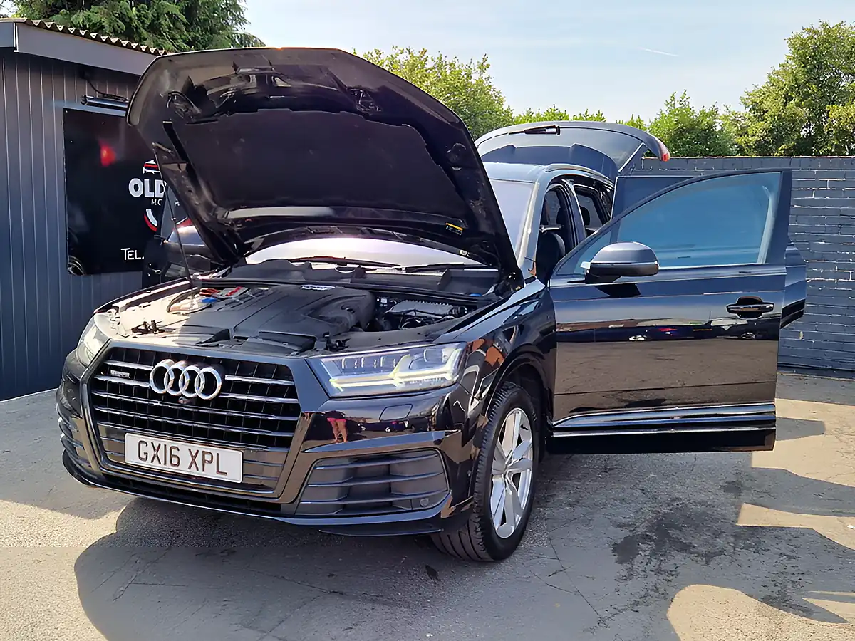 Used 2016 Audi Q7 S Line Black - Interior and Exterior details 10