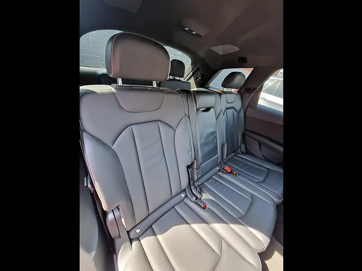 Used 2016 Audi Q7 S Line Black - Interior and Exterior details 15