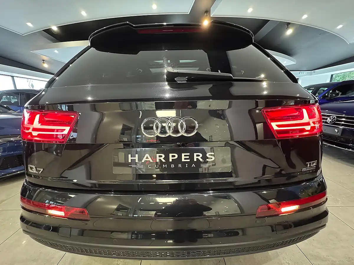 Used 2016 Audi Q7 S Line Black - Interior and Exterior details 7