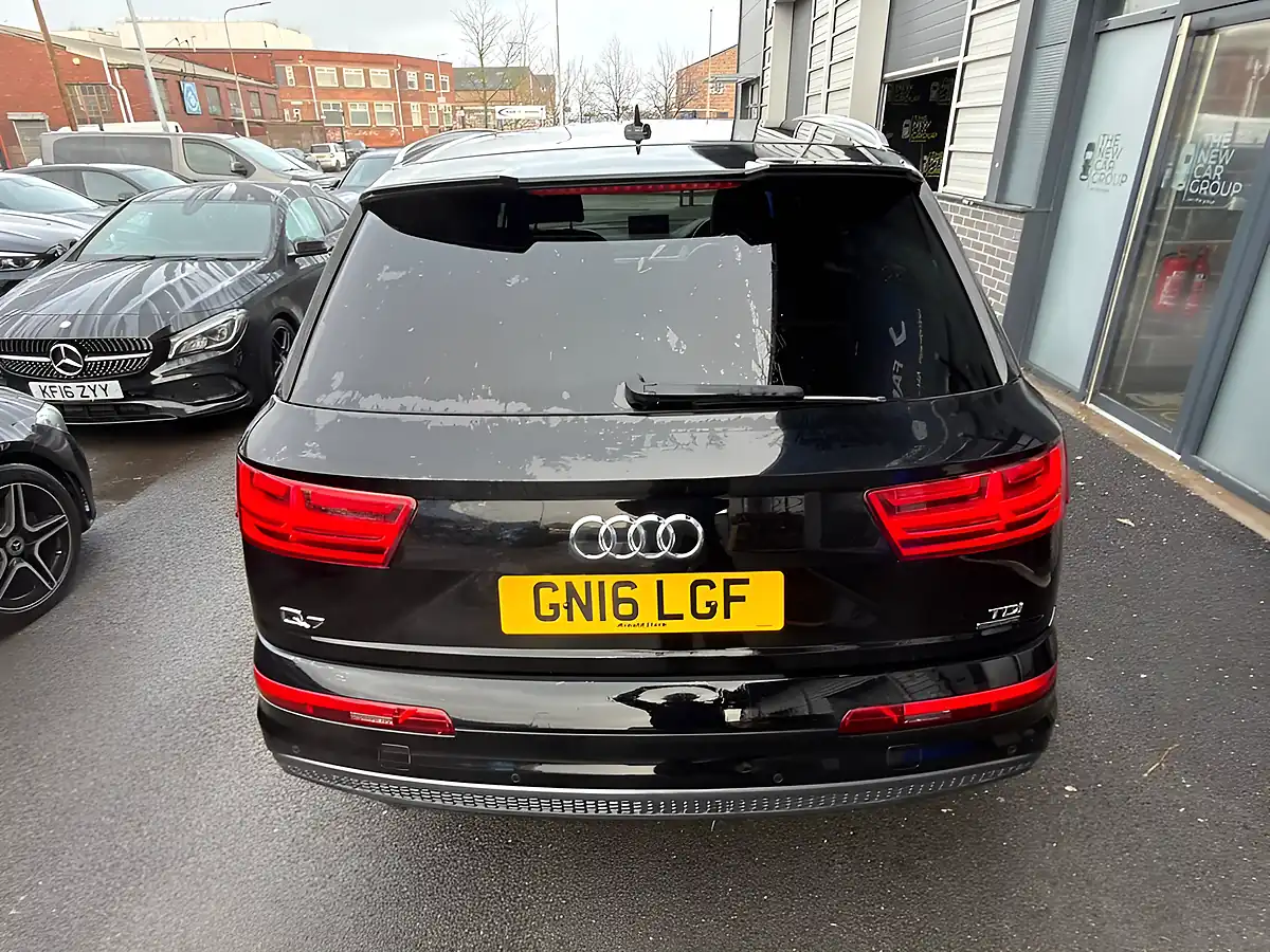 Used 2016 Audi Q7 S Line Black - Interior and Exterior details 10