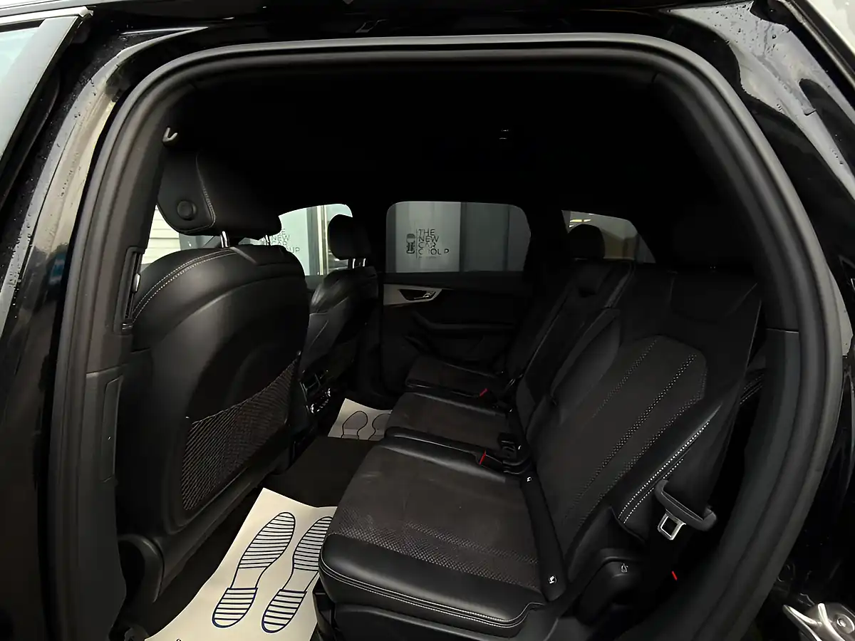 Used 2016 Audi Q7 S Line Black - Interior and Exterior details 14