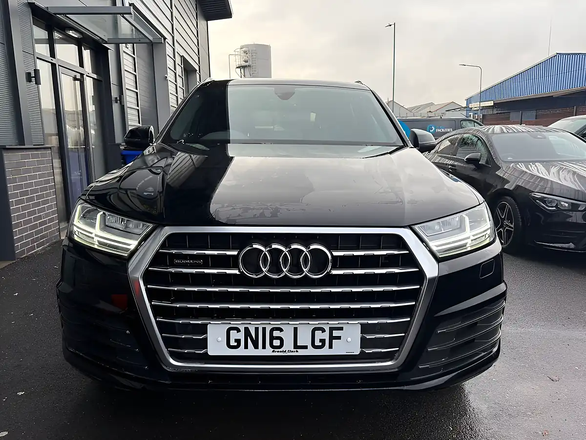 Used 2016 Audi Q7 S Line Black - Interior and Exterior details 4