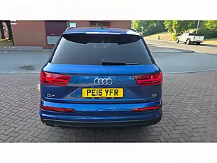 Used 2016 Audi Q7 S Line Blue - Interior and Exterior details 10