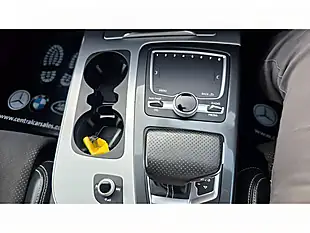 Used 2016 Audi Q7 S Line Blue - Interior and Exterior details 15