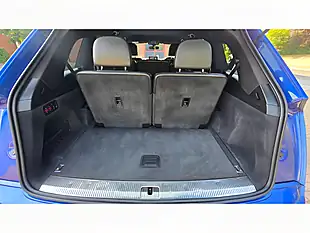 Used 2016 Audi Q7 S Line Blue - Interior and Exterior details 18